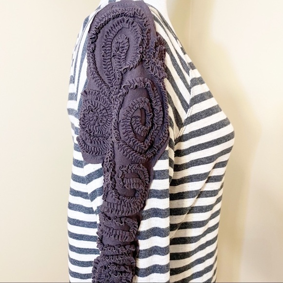 Daytrip Embroidered Sleeves Striped Top - Medium - Picture 3 of 10